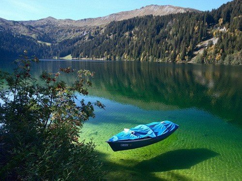 Места с кристально чистой водой