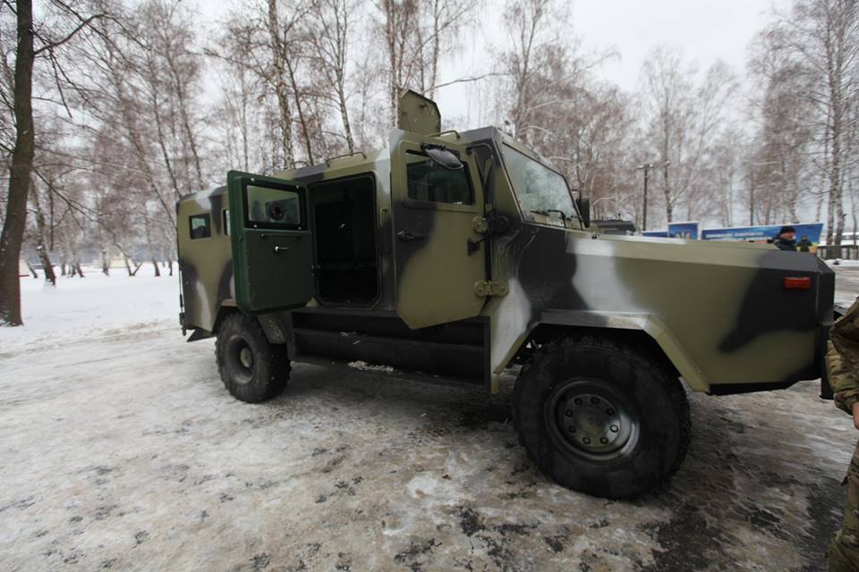 КOZAK 2014 - новый украинский броневик. ФОТО 
