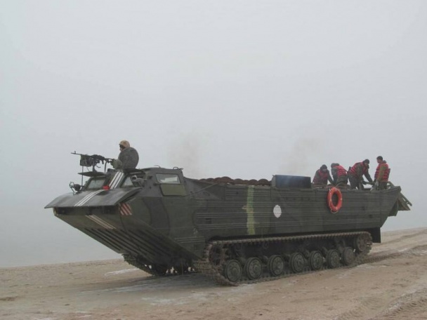 Украинские военные заминировали побережье Мариуполя сотней мин. ФОТО