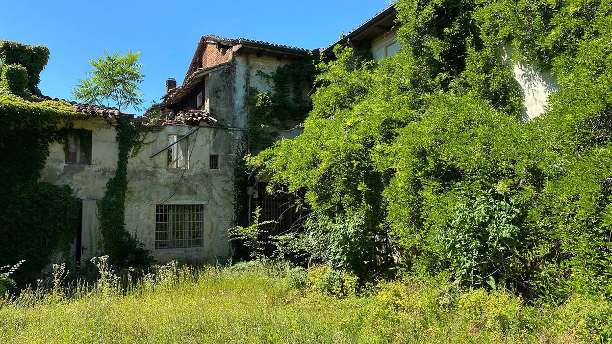 Заброшенная красивая вилла 19 века в Италии. ФОТО