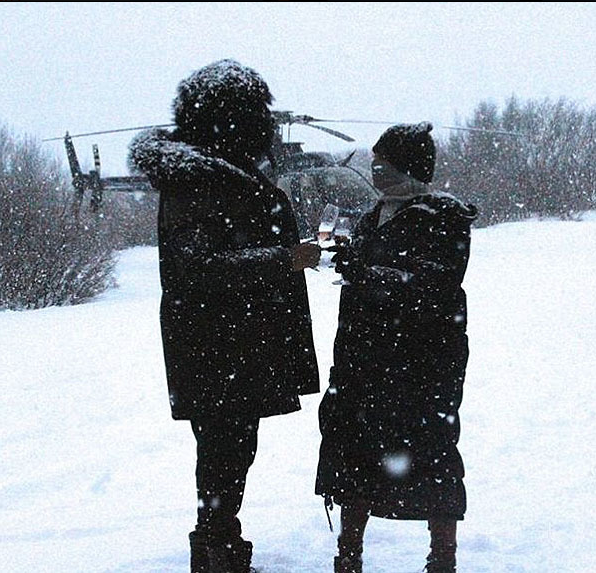 Снежная романтика: Бейонсе и Джей Зи отдохнули в Исландии (фото)