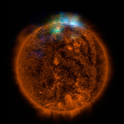 Телескоп NuSTAR показал первый снимок Солнца
