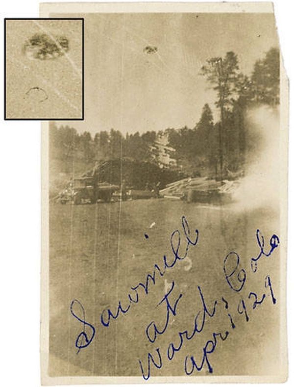 Достоверные самые старые снимки НЛО. ФОТО
