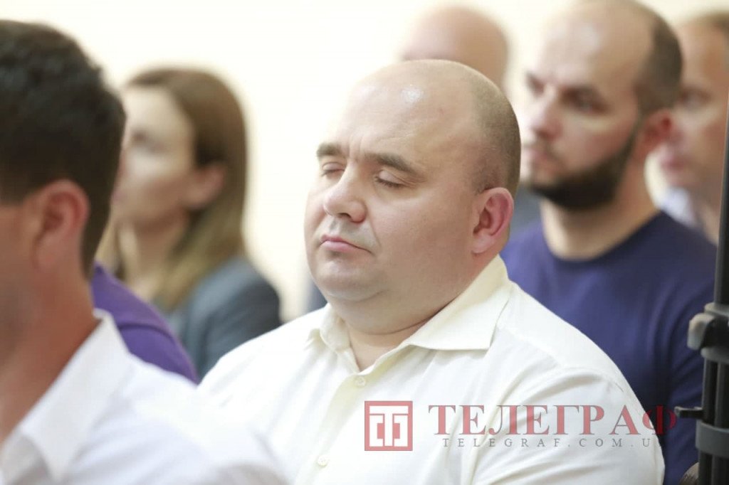 Нардеп ОПЗЖ уснул на заседании по делу Медведчука (ФОТО)