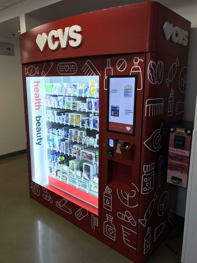 Необычные торговые автоматы, про существование которых многие не догадываются (фото)