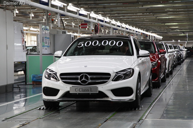 Mercedes-Benz четвертый год подряд ставит рекорд продаж