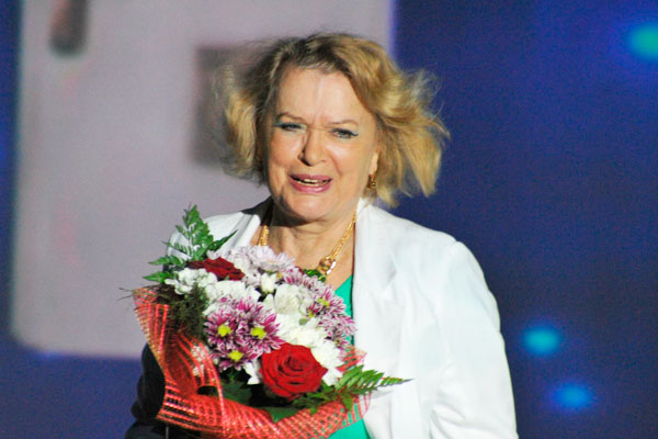Народная артистка Валентина Талызина отметит 80-летие "свадьбой"