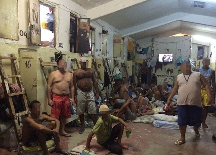 Типичные бразильские тюрьмы