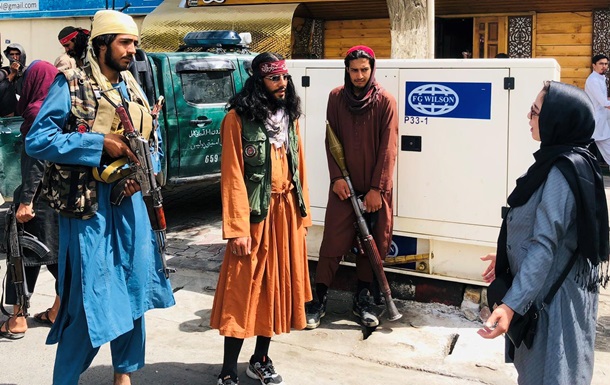 Фото стильного боевика  Талибана  стало вирусным