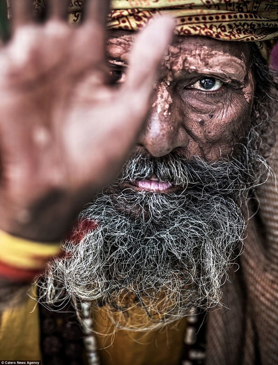 Монахи-людоеды Индии: как живут почитатели самой страшной секты? ФОТО