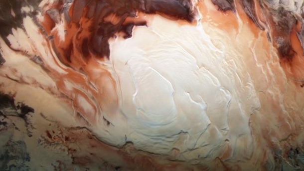 На Марсе найдены озера с жидкой водой