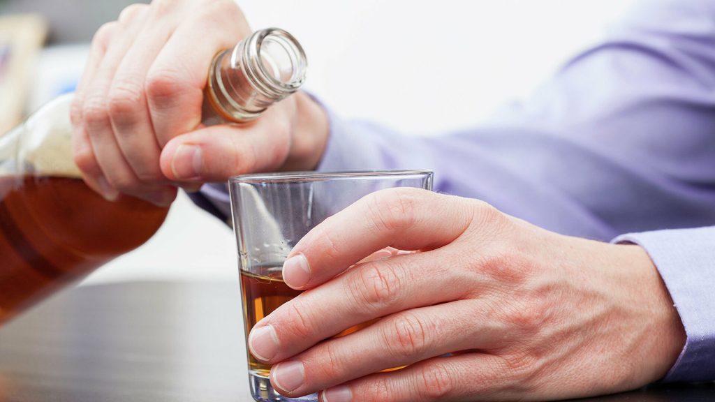 Даже умеренное употребление алкоголя увеличивает риск инсульта &#8211; ученые