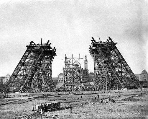 Строительство Эйфелевой башни, 1887 г. ФОТО