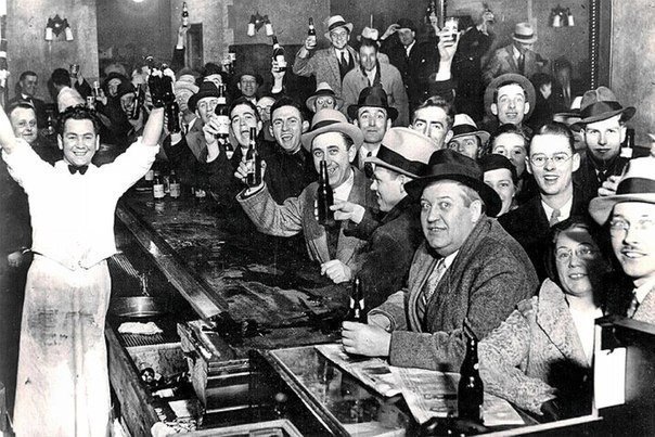 Празднование отмены Сухого Закона. США, 5 декабря 1933г. ФОТО