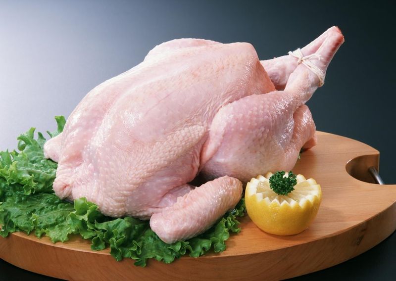 Раскрыта опасность куриного мяса из супермаркетов