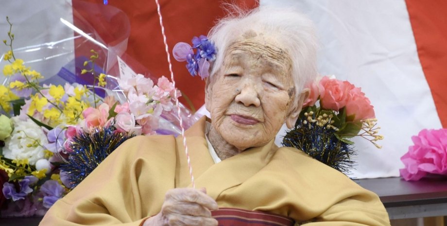 В Японии самый старый человек мира отпраздновала день рожденья (видео)