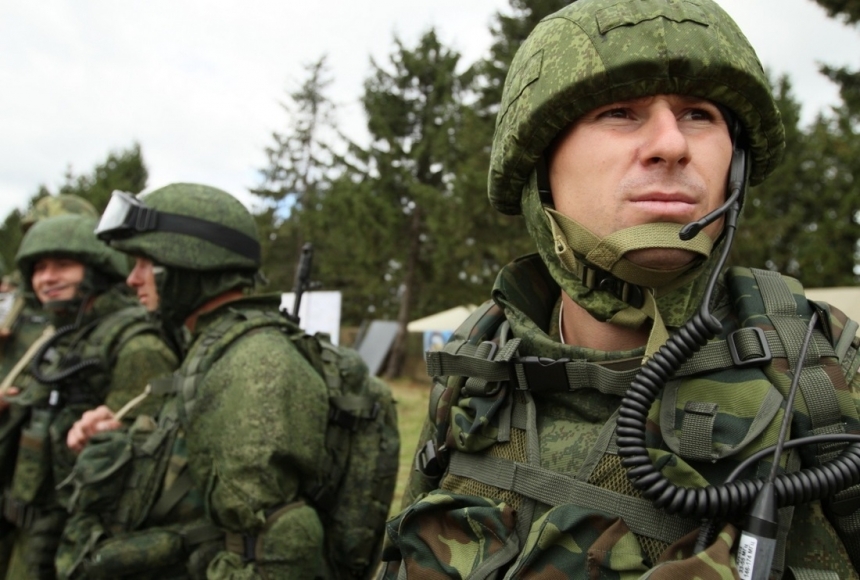 Путин заявил, что российские войска отведены от границ Украины