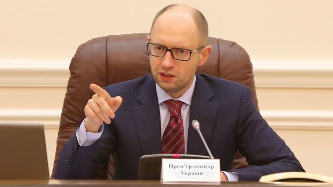 Яценюк отверг проект коалиционного соглашения Порошенко