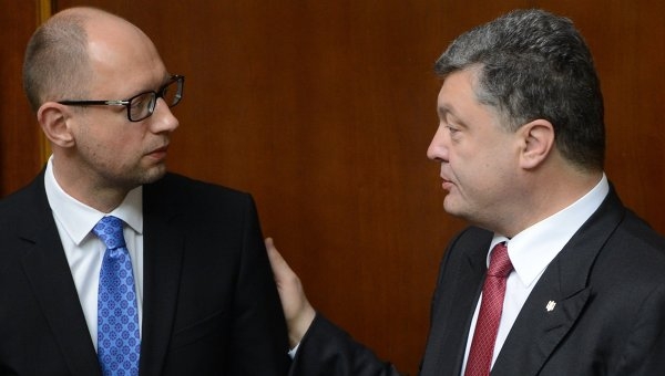 Порошенко предложил поддержать Яценюка на пост премьера 