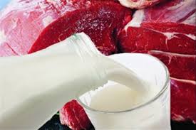 Рада разрешила продавать домашнее мясо и молоко на рынках