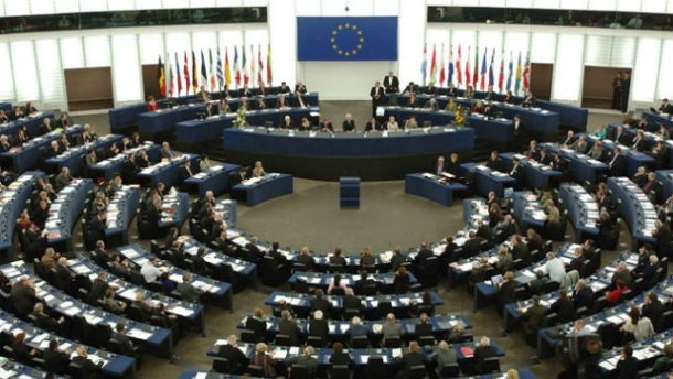 Европарламент хочет призвать страны ЕС выделить Украине оружие