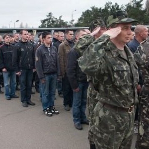 Возбуждено более 1 тыс. дел за уклонение от призыва