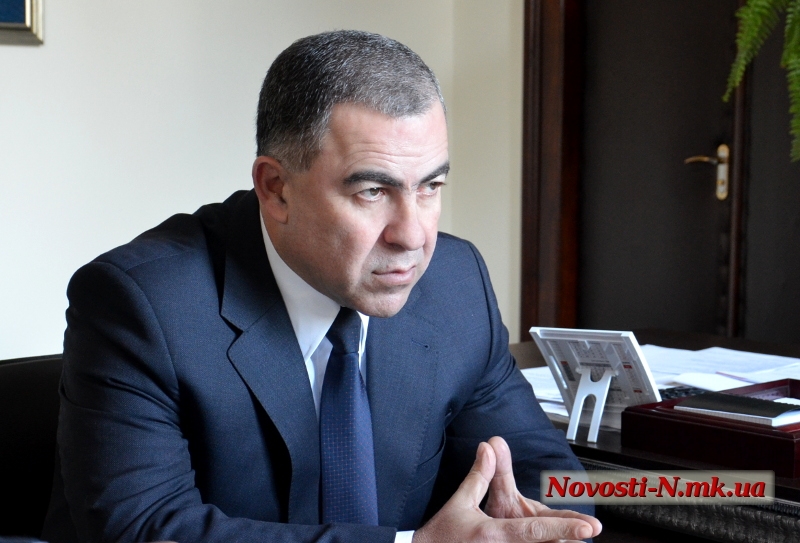 Мэр Гранатуров прокомментировал забастовку маршрутчиков