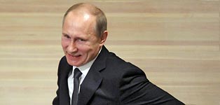Путинская стратегия: нет - "избалованным клоунам", да - рабочей глубинке