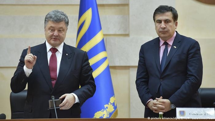 Порошенко уволил Саакашвили с поста главы Одесской обладминистрации