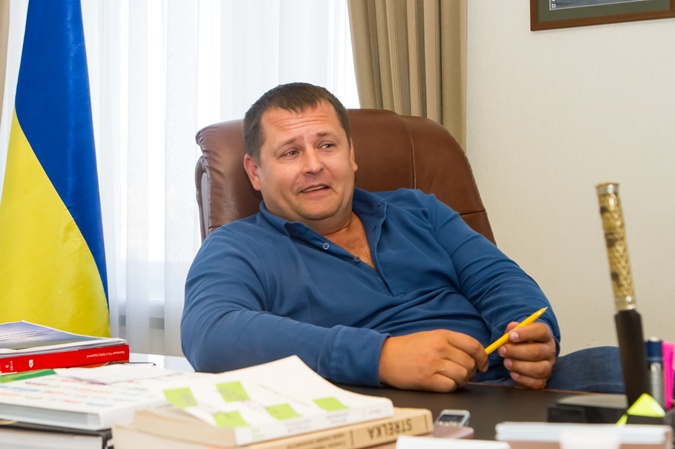 Мэр Днепра: по "Беркуту" стреляли с Майдана